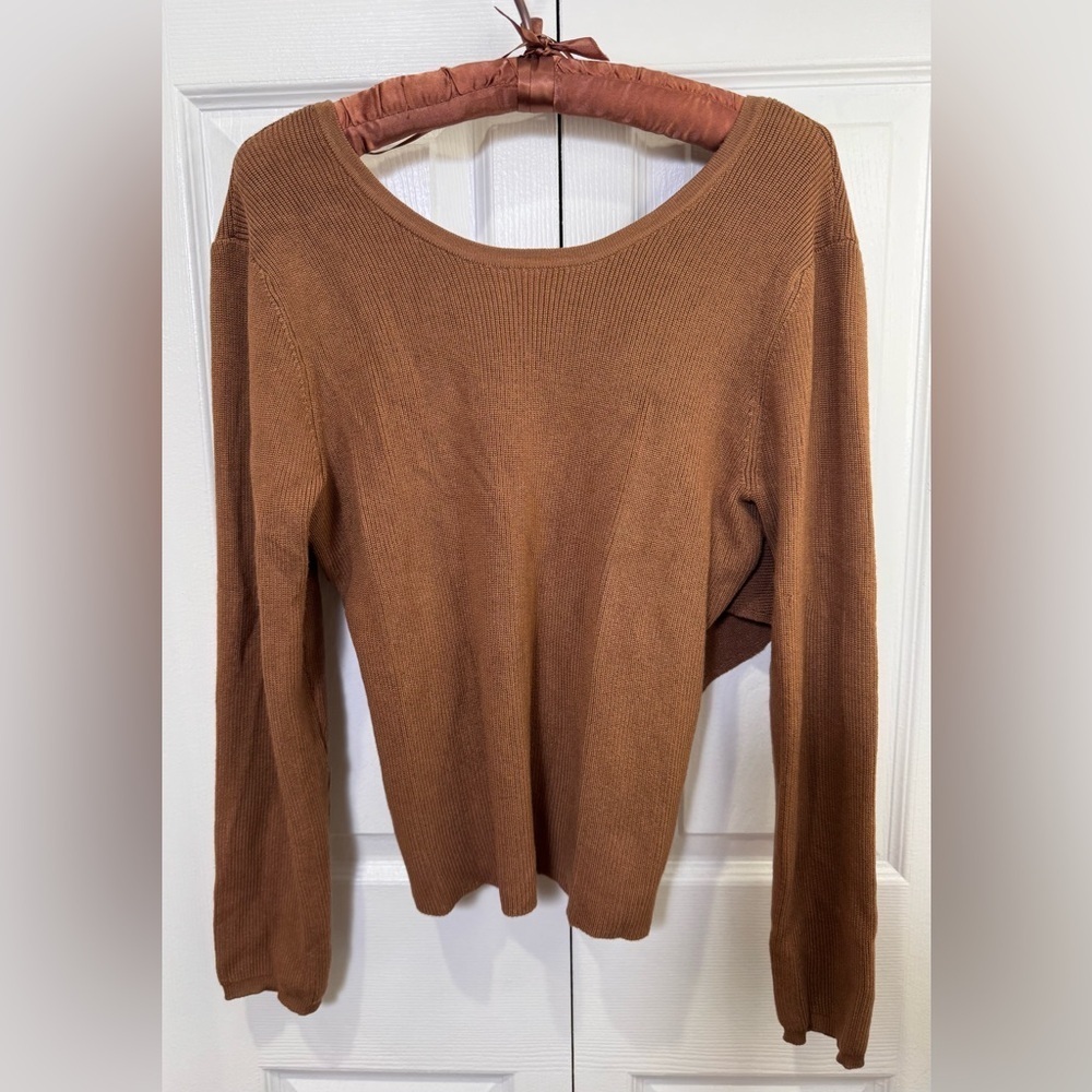 Pink Rose V-Neck Cross Wrap Cropped Sweater – Rust | Women’s Size Large